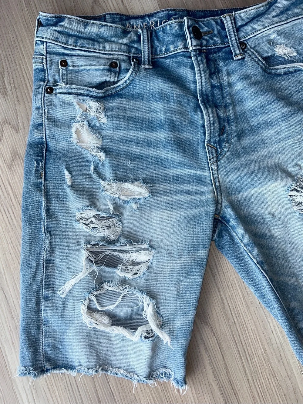 American Eagle Next Level Airflex Distressed Denim Men's/Unisex Shorts 30 Blue